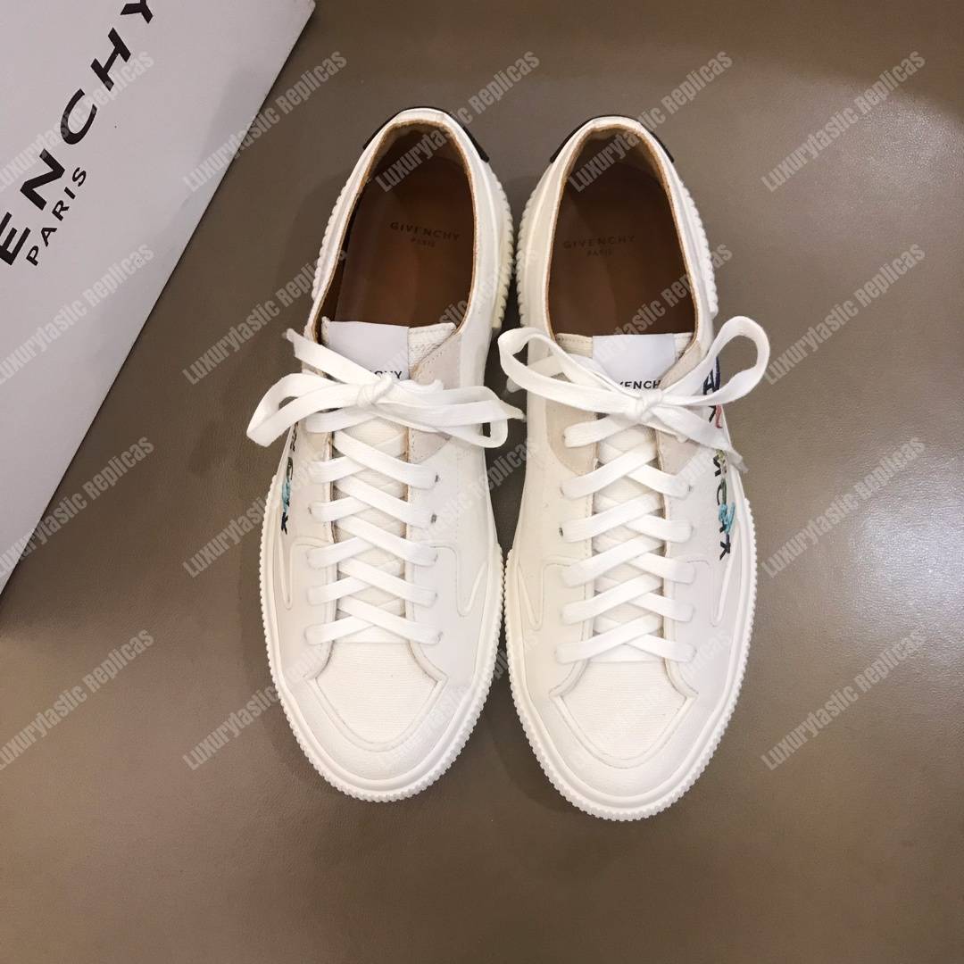Givenchy Low Sneakers In Canvas White/Multi Colour Print