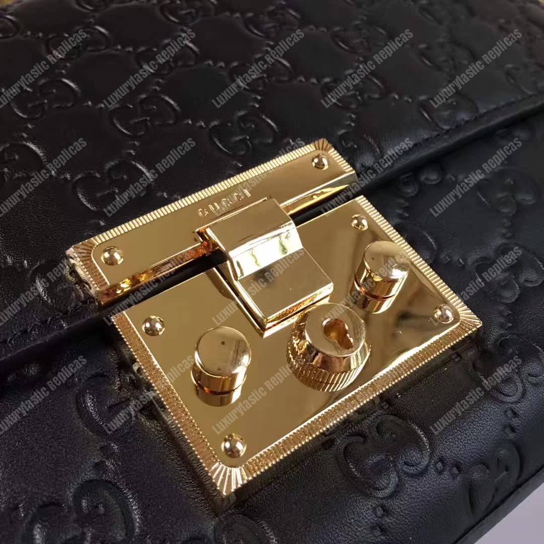 G*u*i padlock medium signature shoulder bag black