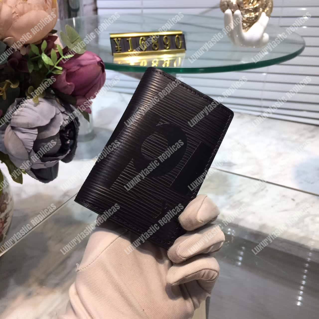 l**is V*t*n x sup*e small wallet epi black
