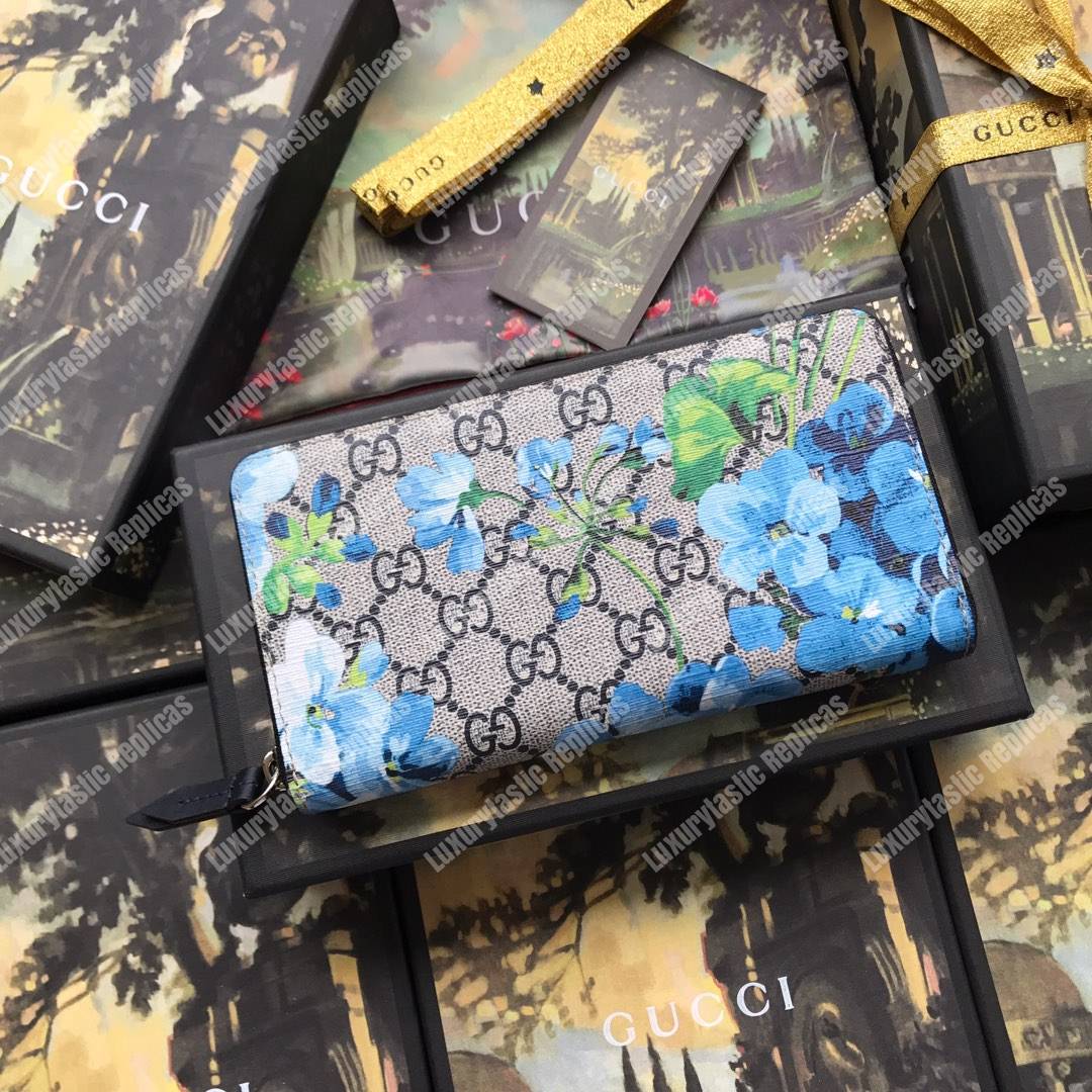 G*u*i gg blue blooms sup*e zip around wallet antique blue