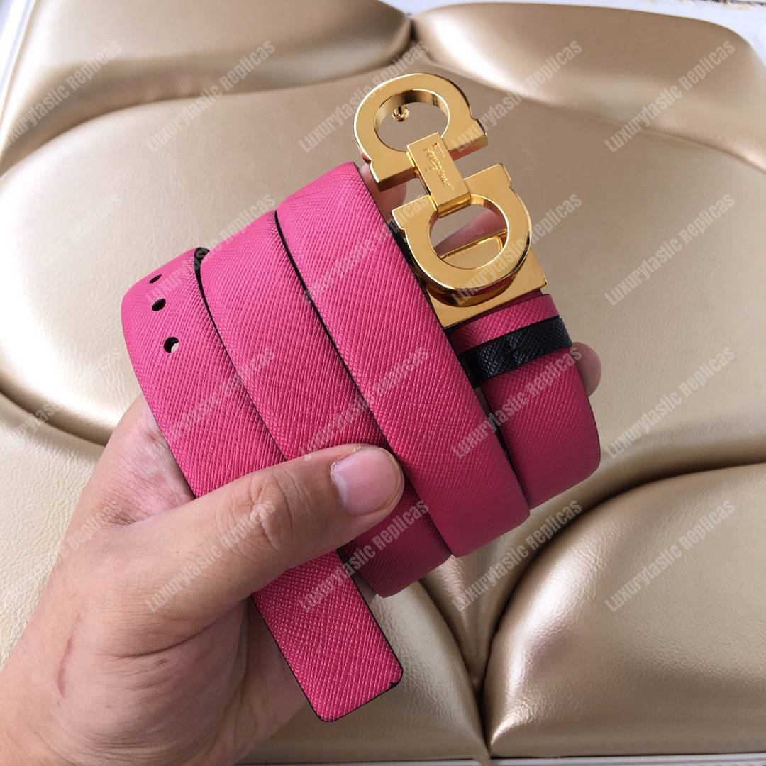 ﻿Salvatore Ferragamo Adjustable and Reversible Gancini Belt Black / Pink
