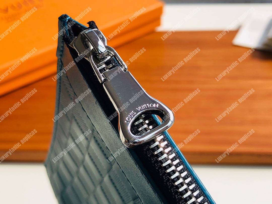 LV Discovery Pochette Damier Infini Vert