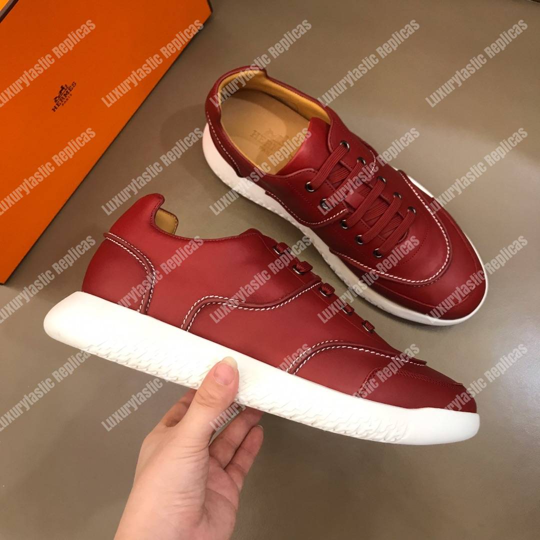 H**mes turn sneaker red