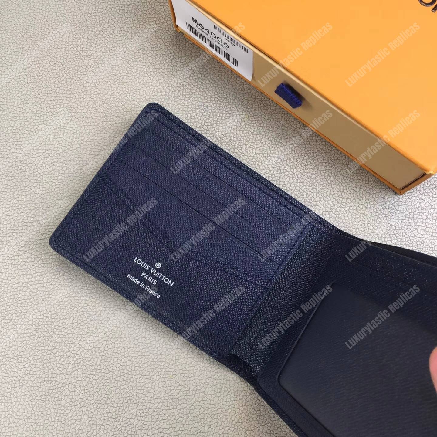 LV Slender ID Wallet Taiga Leather Bleu Marine