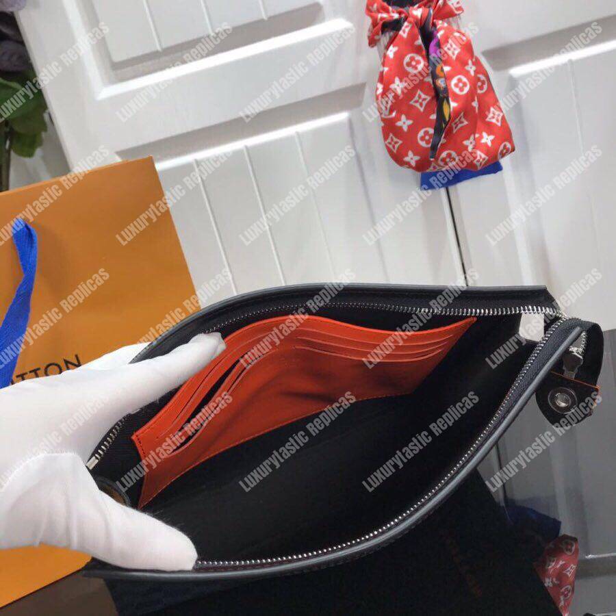 LV Pochette Voyage MM Damier Cobalt Canvas Race