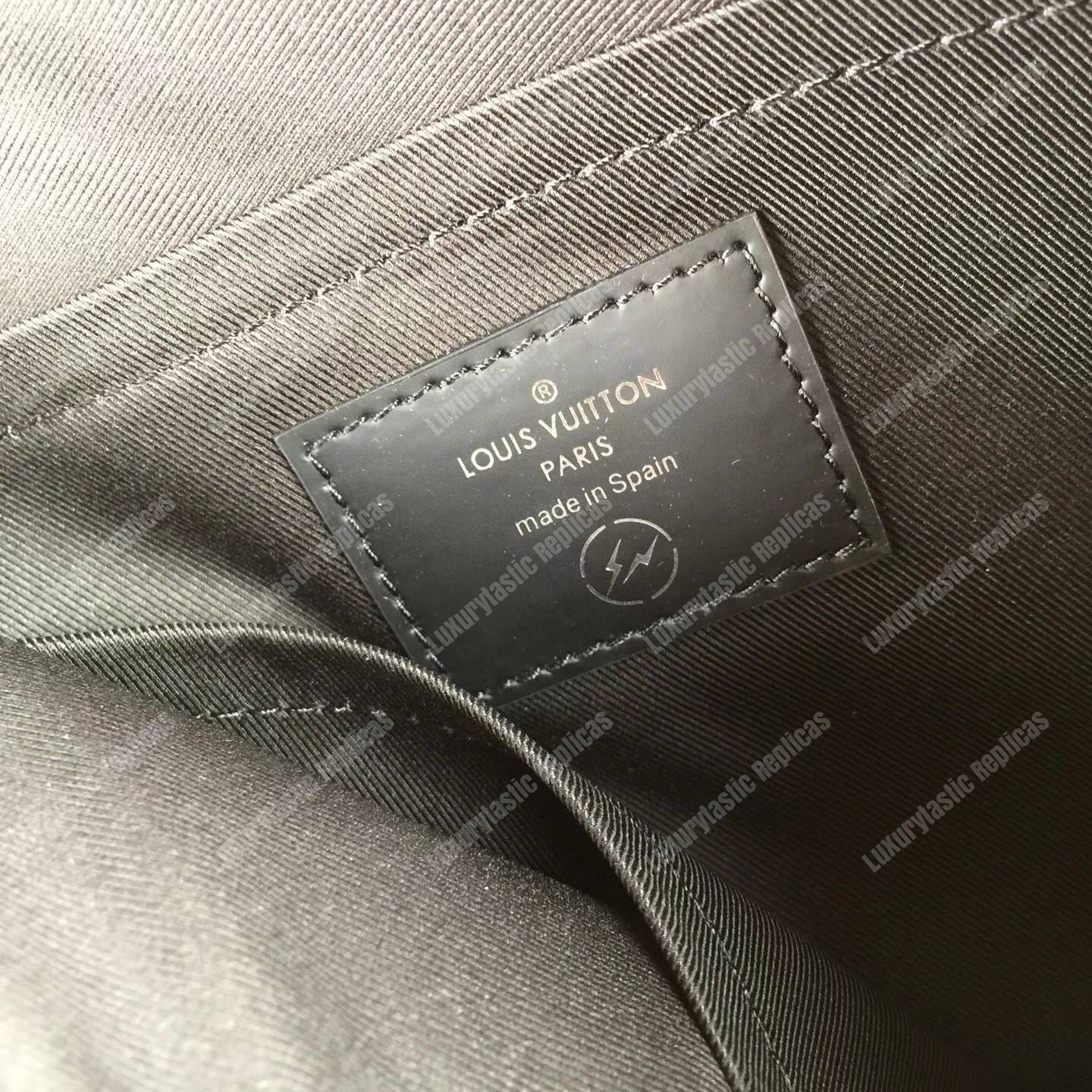 LV Apollo Messenger PM Messenger Bag Monogram Eclipse Canvas