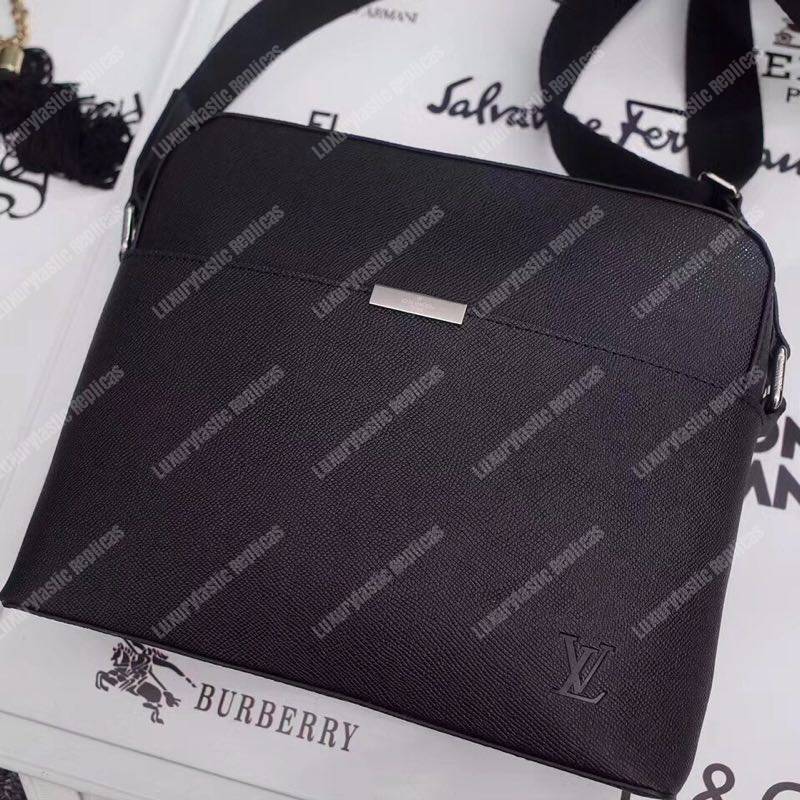 LV Anton Messenger PM Taiga Leather Ardoise