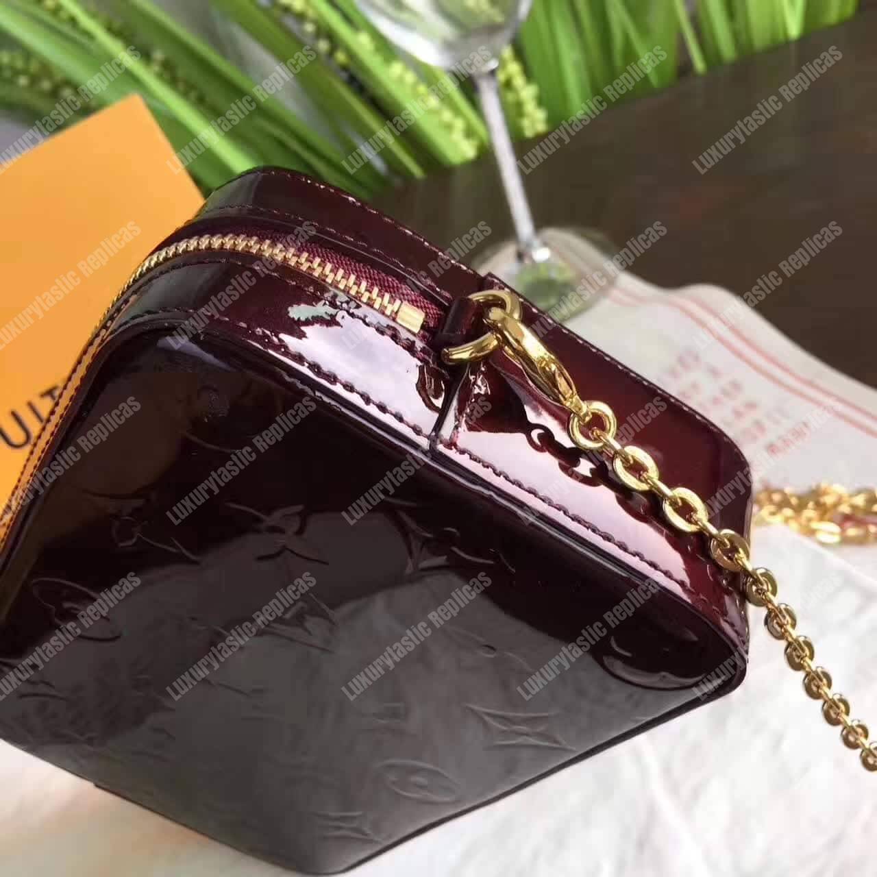 LV Camera Pouch Monogram Vernis Leather Amarante
