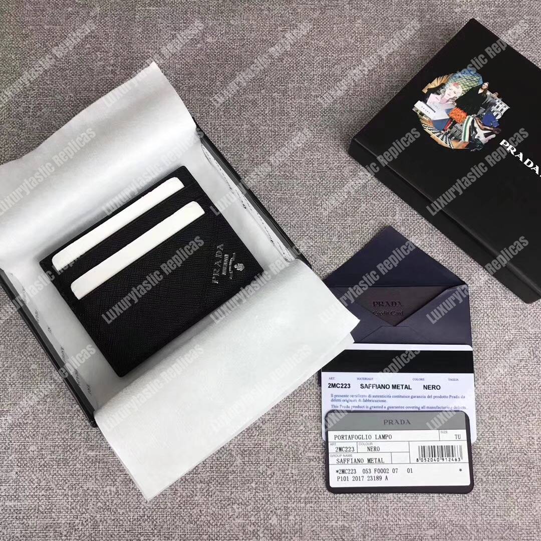 Pra*a leather card holder black