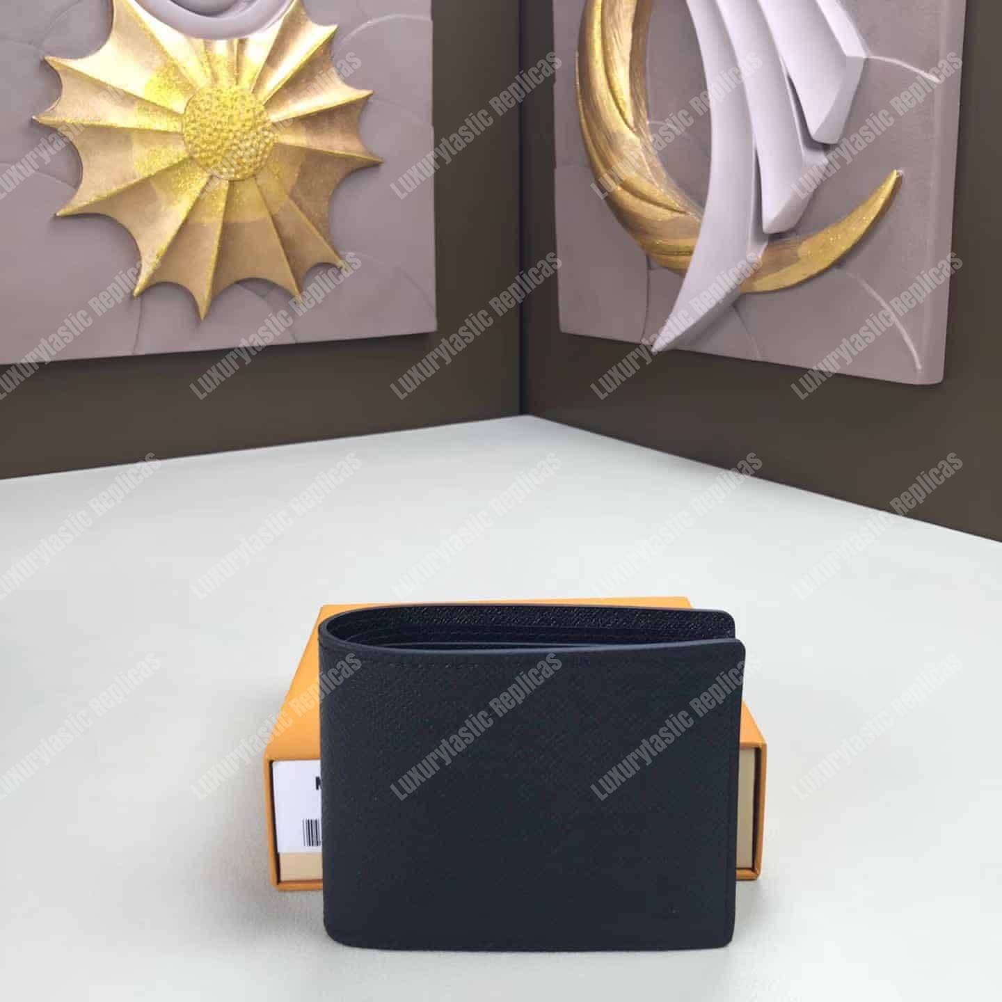 LV Multiple Wallet Taiga Leather Noir