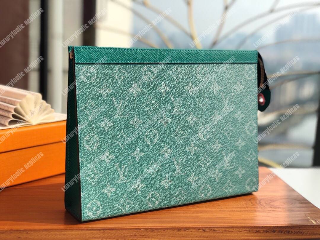 LV Pochette Voyage MM Monogram Green