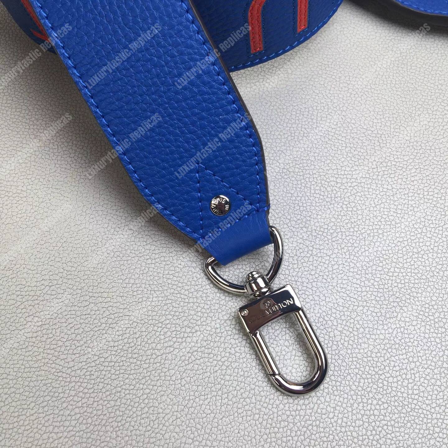 LV Bandouliere Taurillon Leather Bleu