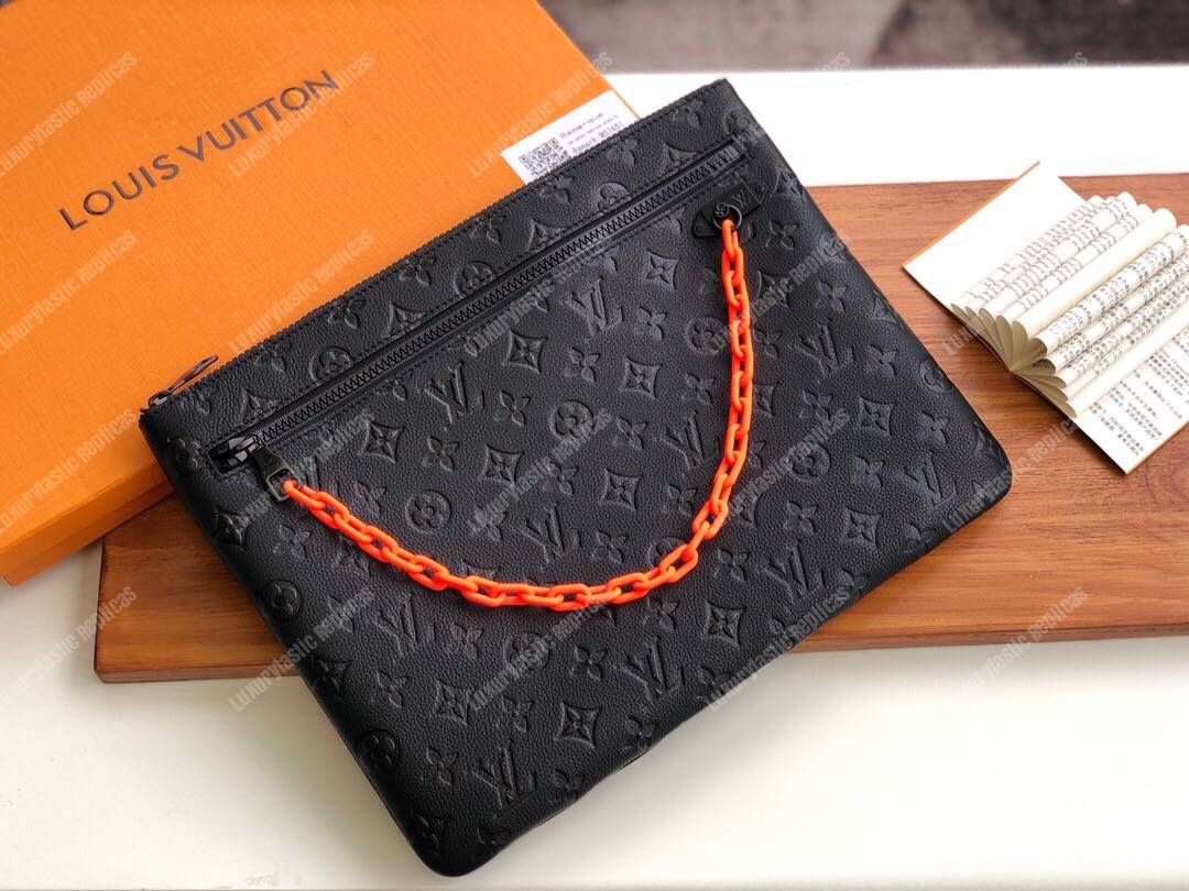 LV A4 Pouch Taurillon Leather Black