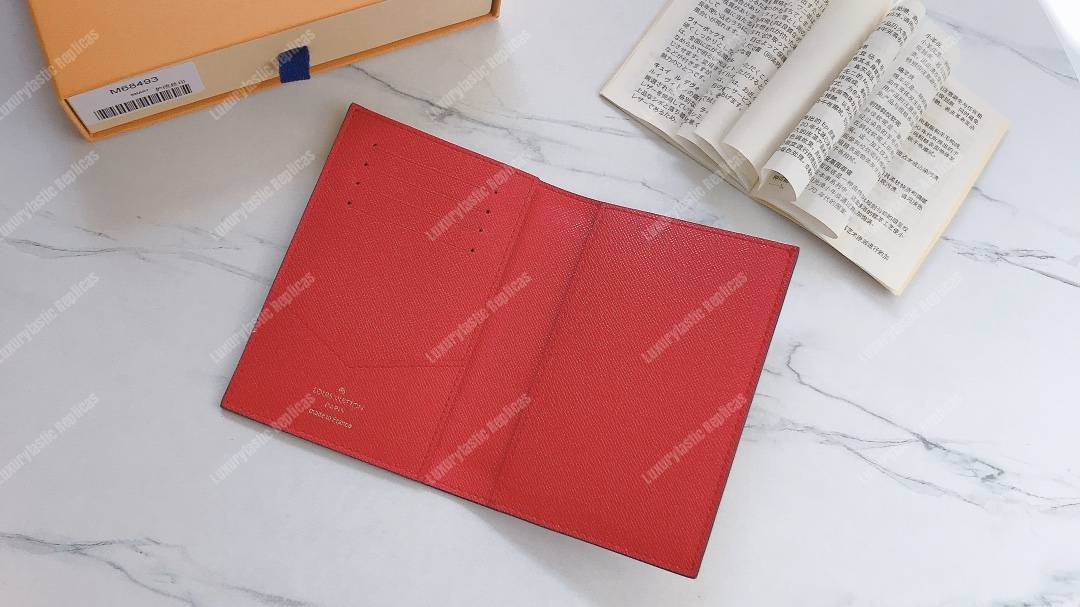 LV Passport Cover Eiffel Tower Print