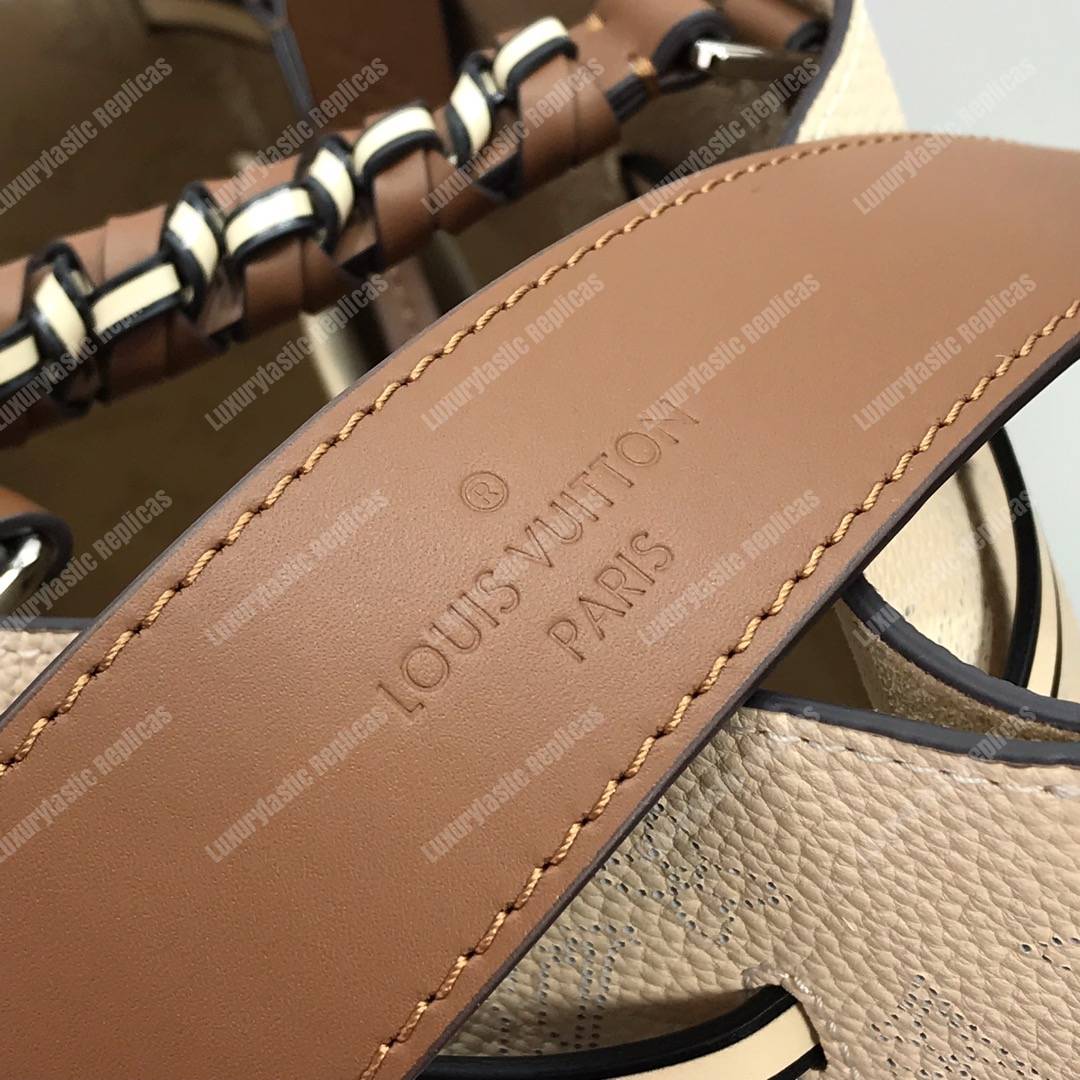 LV Girolata Monogram Crème Beige