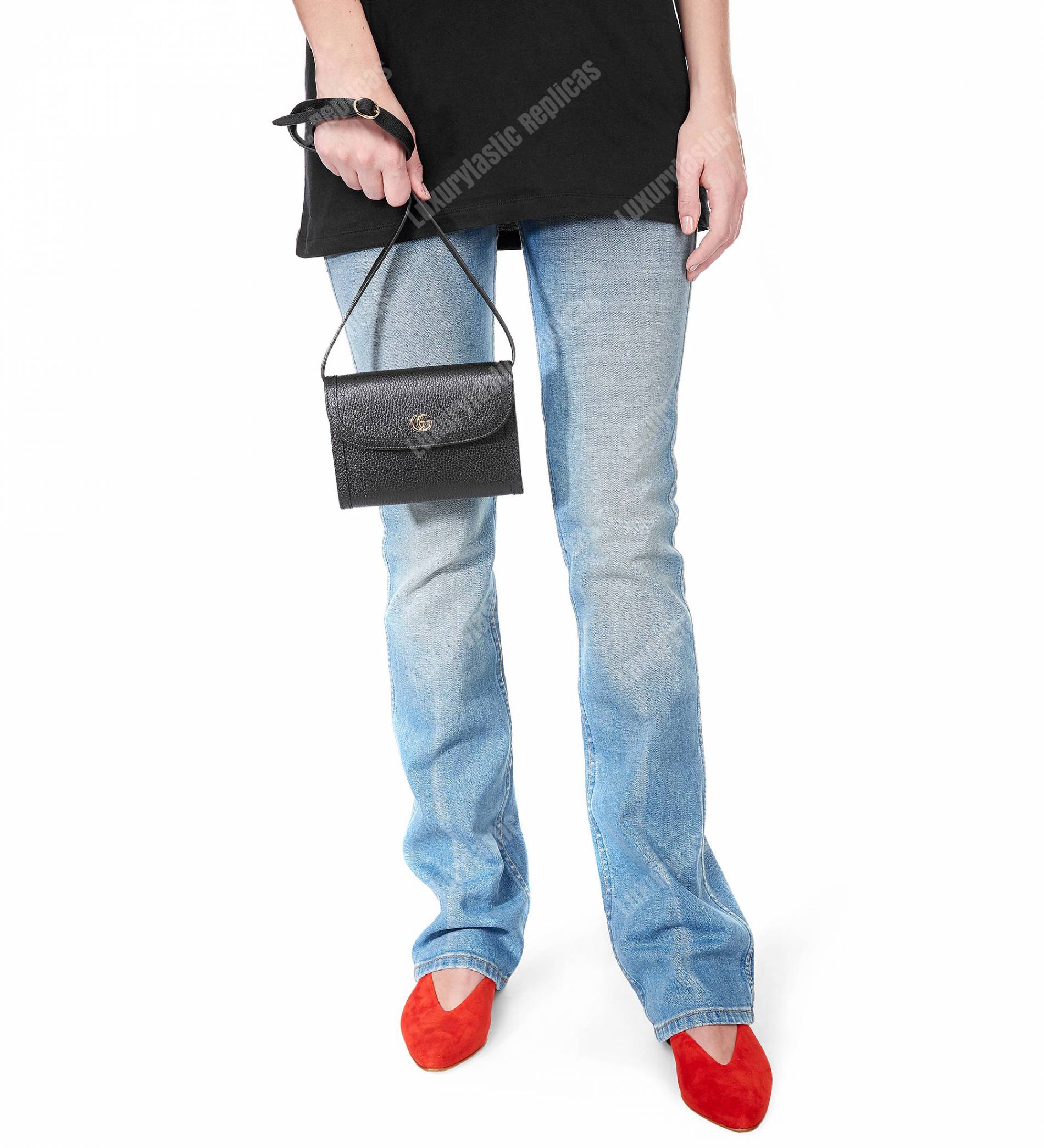 G*u*i gg calfskin mini shoulder flap bag black