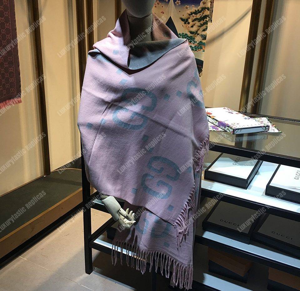 G*u*i gg jacquard wool silk scarf light grey & pink