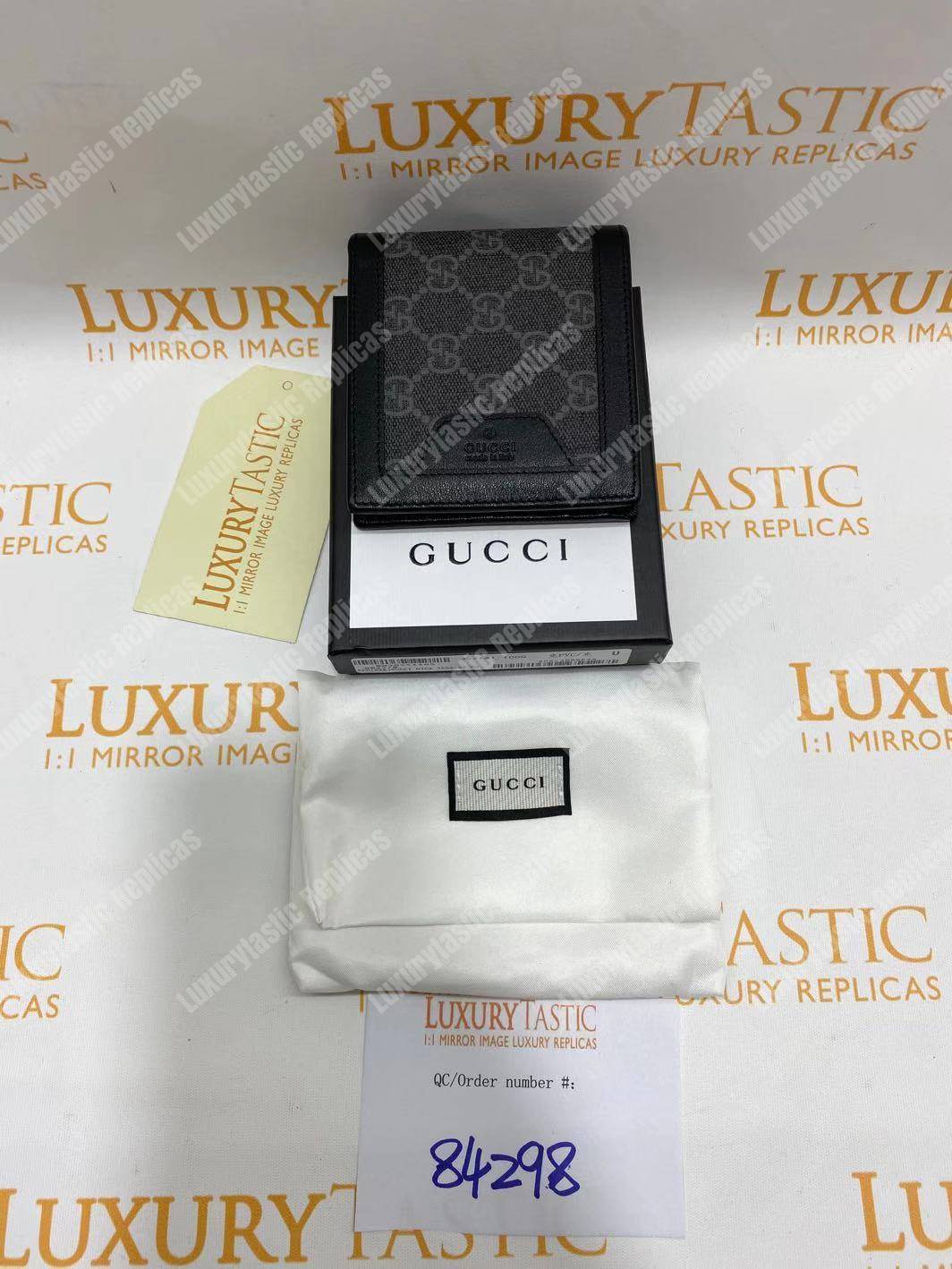 G*u*i black and grey gg sup*e canvas wallet