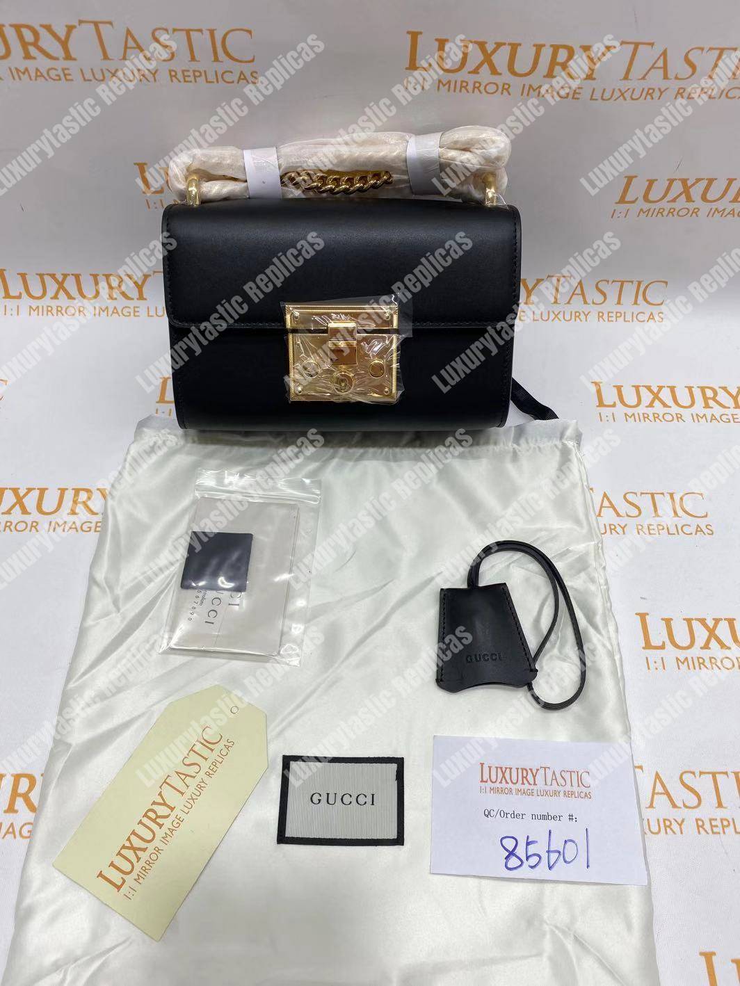G*u*i padlock small leather shoulder bag black