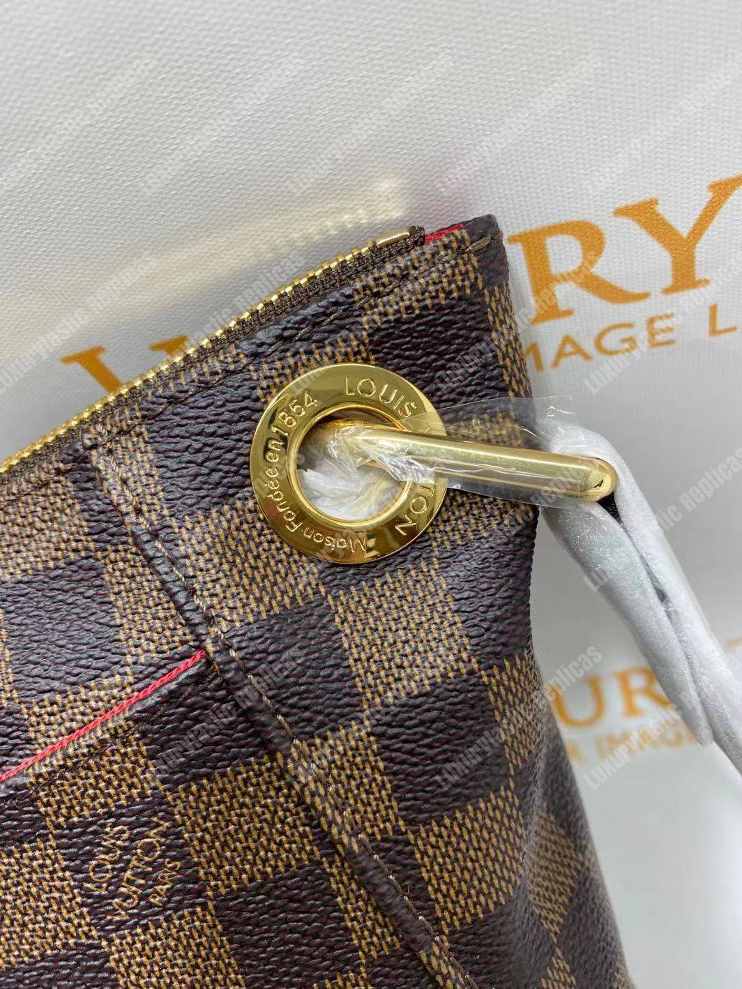 LV South Bank Besace Bag Damier Ebene