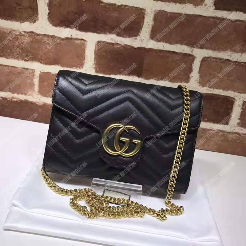 G*u*i gg marmont matelasse mini bag black