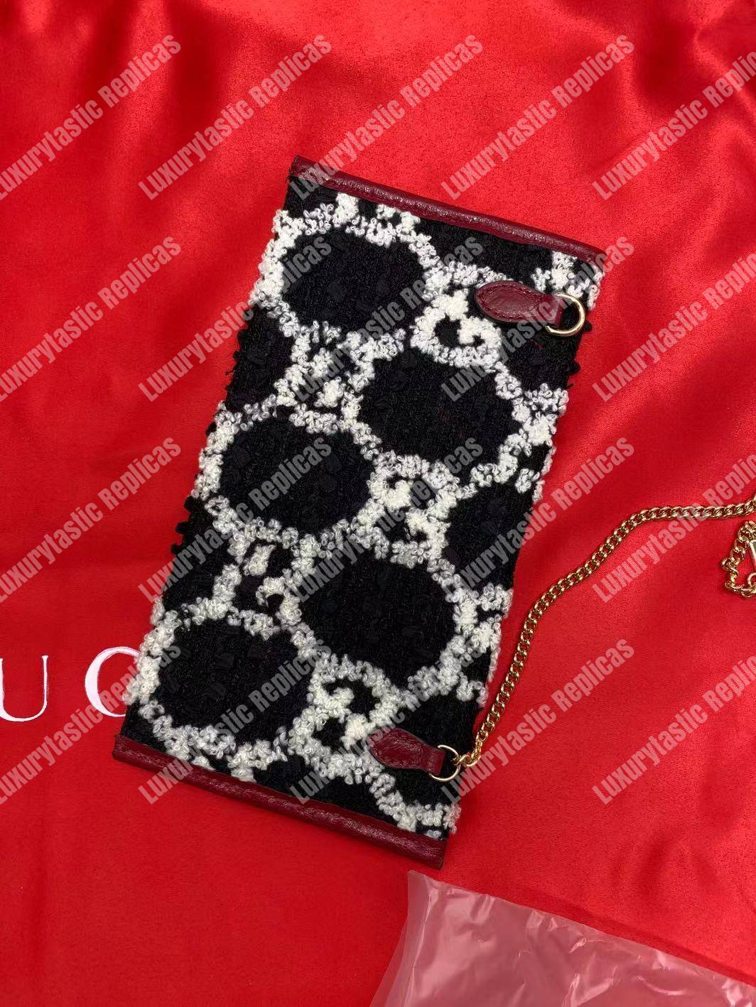 G*u*i rajah gg tweed large tote black & white