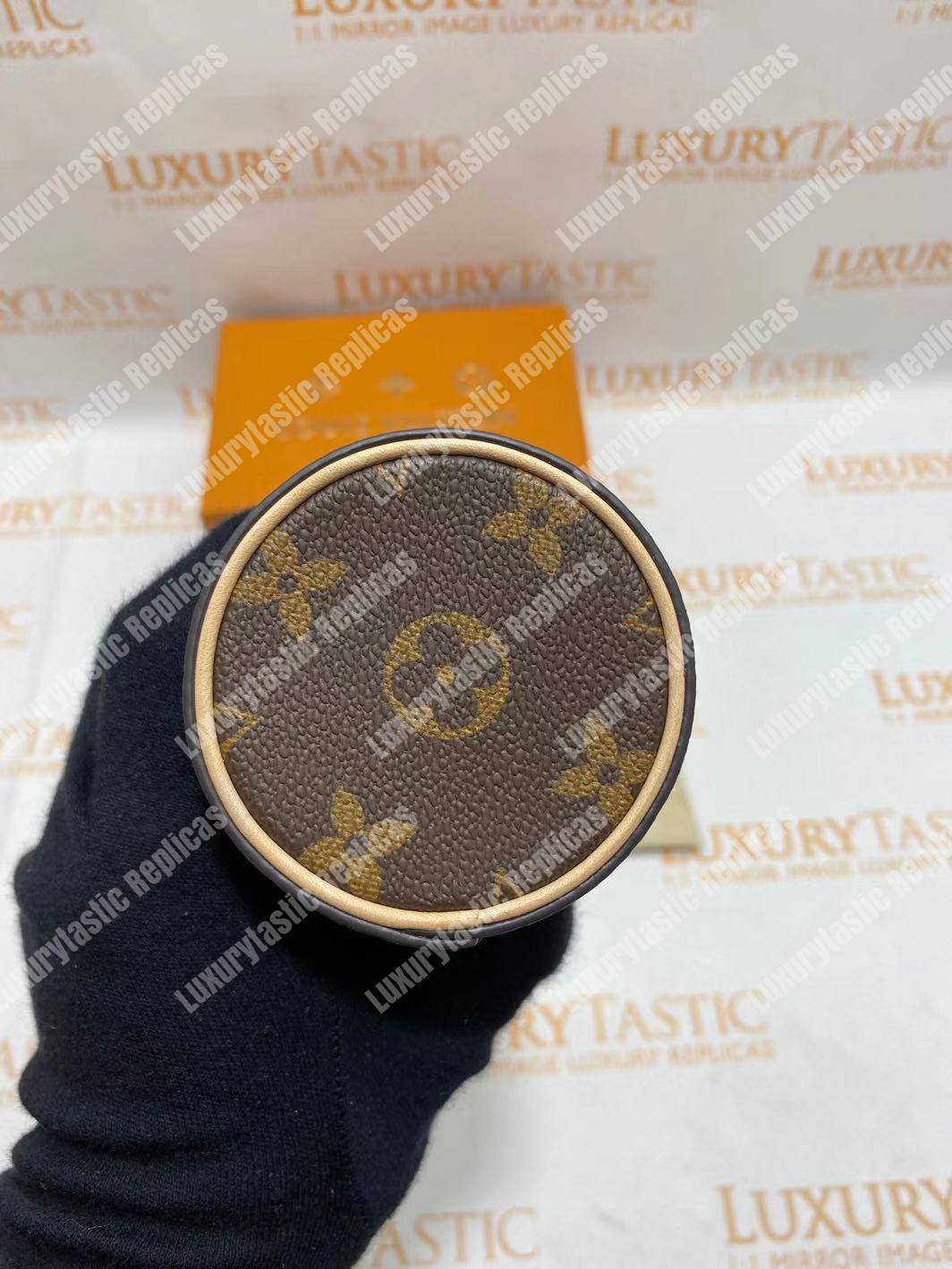 LV 200ML Travel Case Monogram