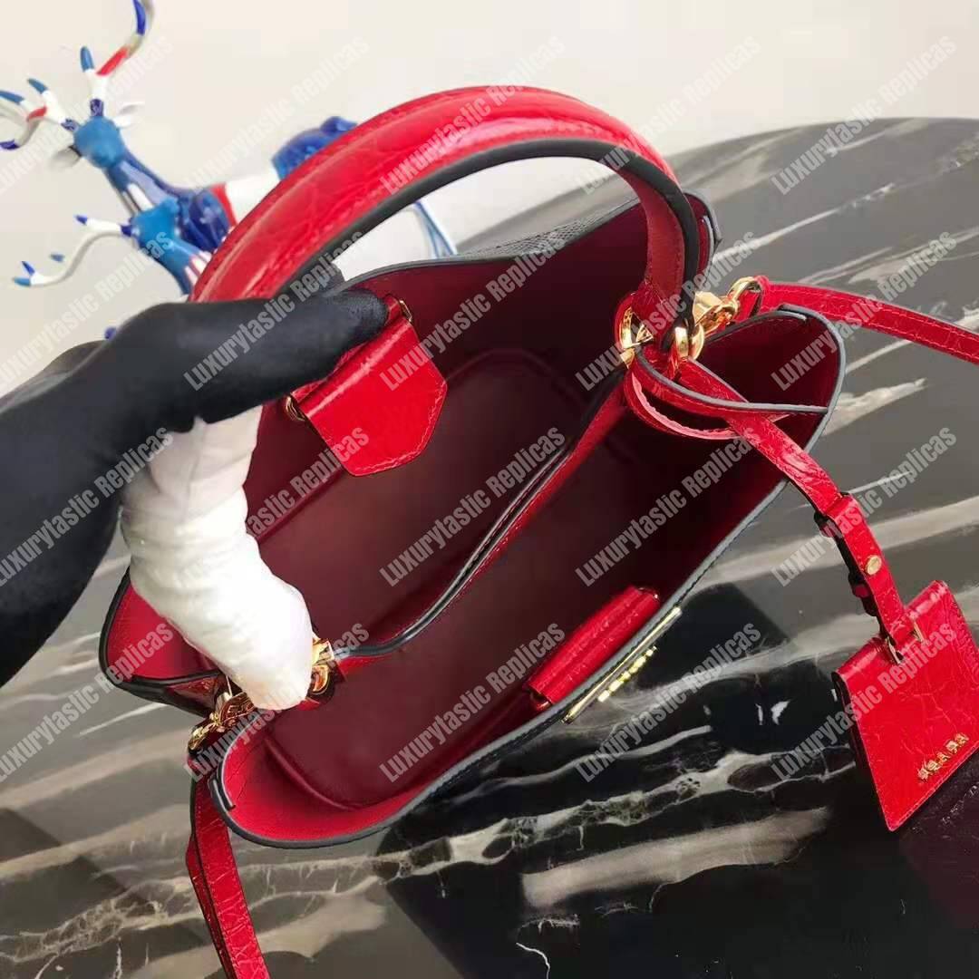 Pra*a panier medium bag black/red