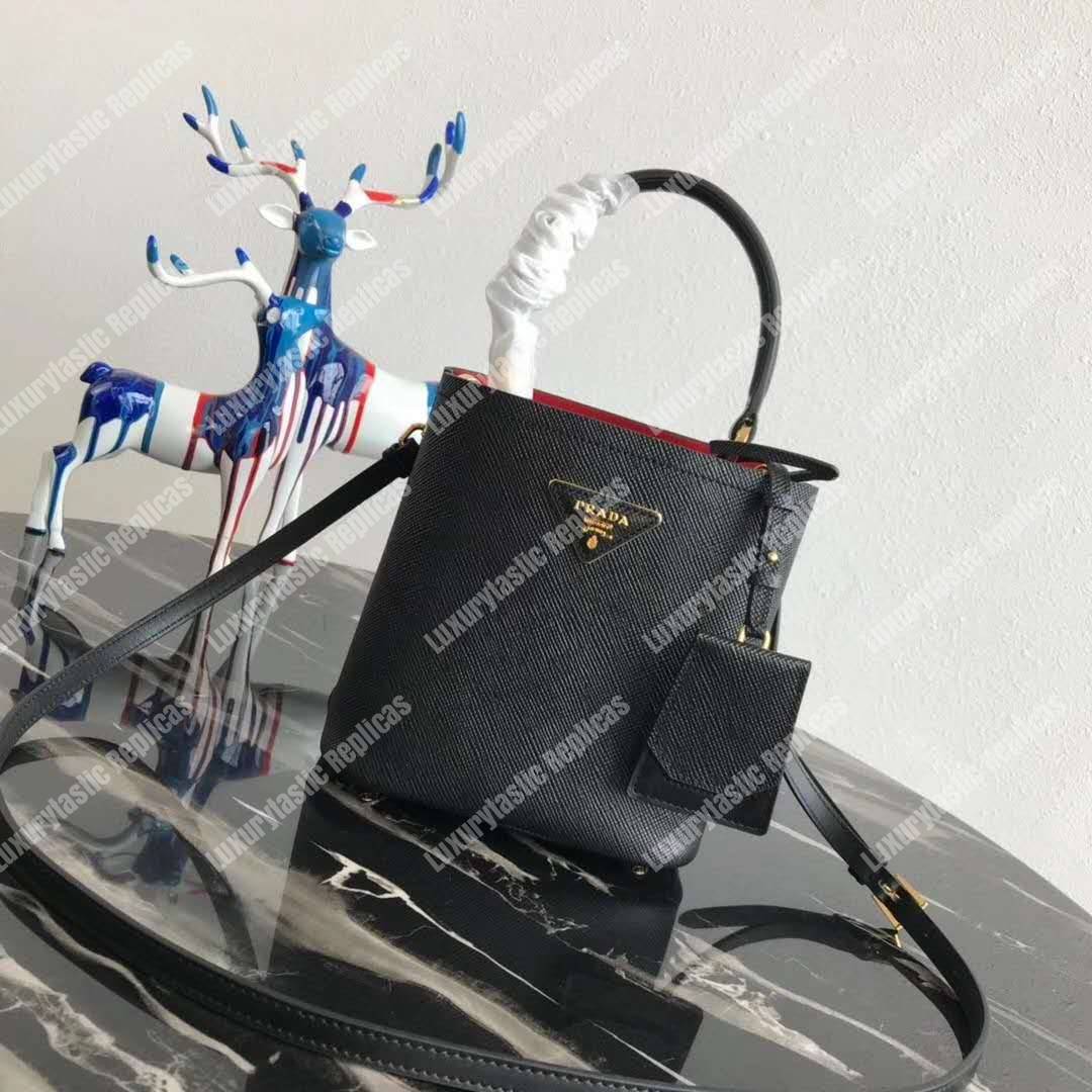 Pra*a panier small saffiano bag black/red