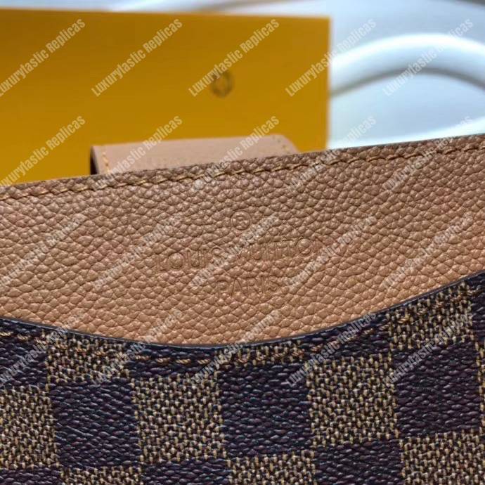 LV Riverside Beige Namibie