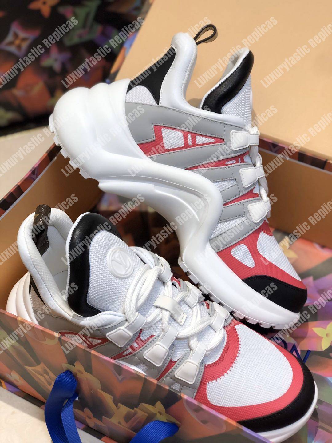 LV Archlight Sneaker Rose Clair