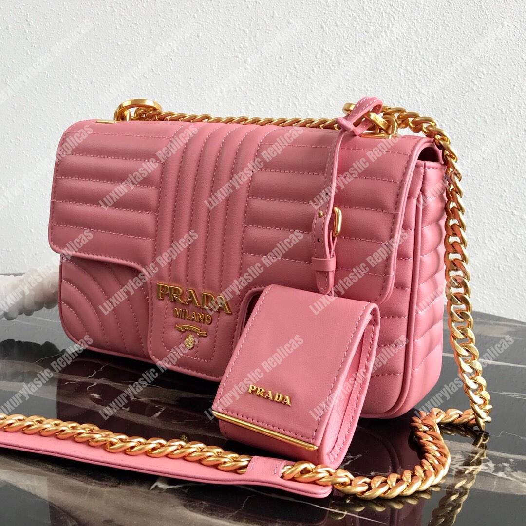Pra*a diagramme medium leather bag pink