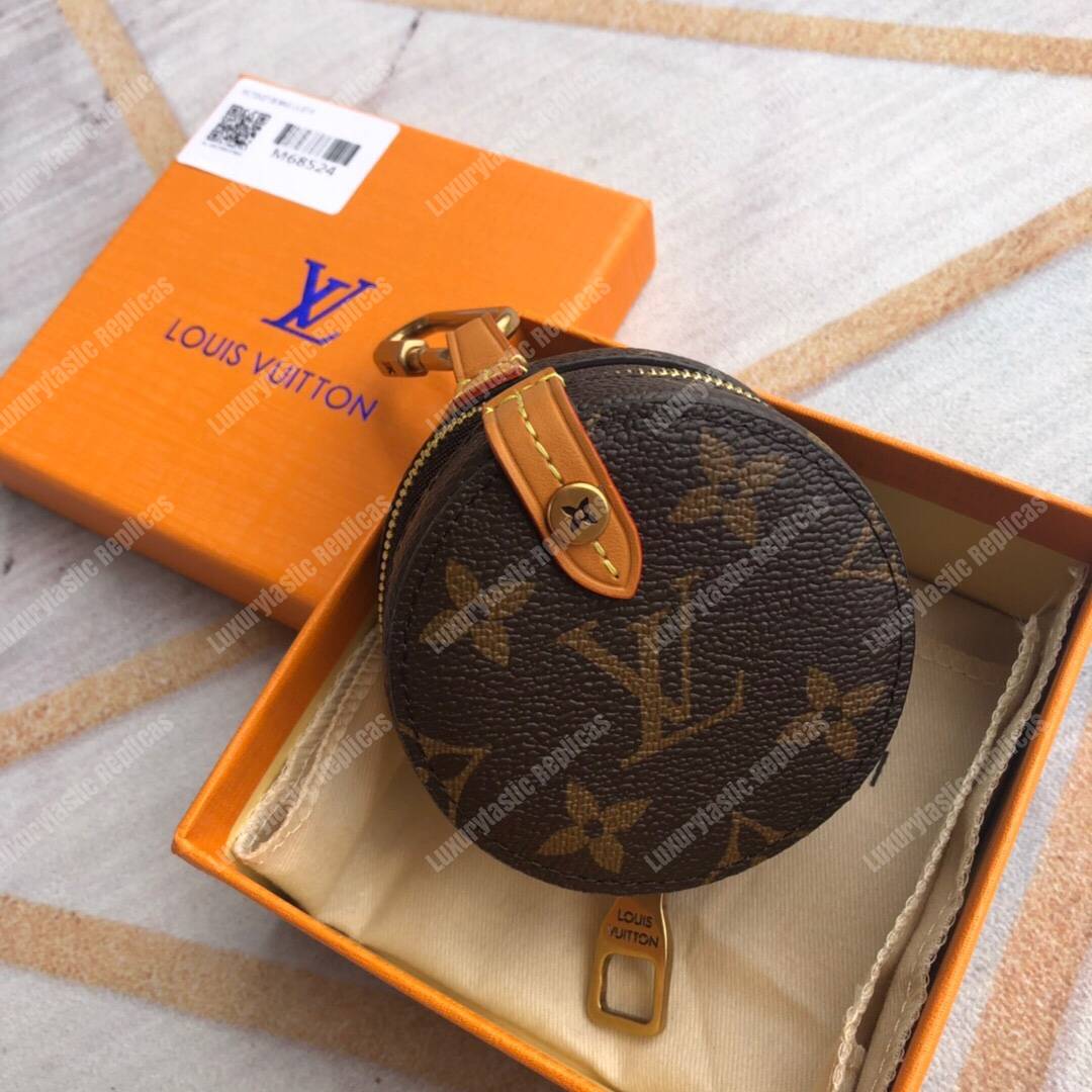 LV Round Case Monogram