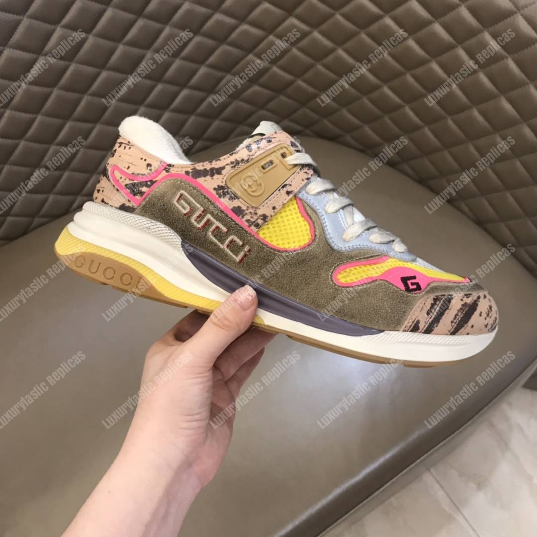G*u*i ultrapace sneaker brown/pink lining