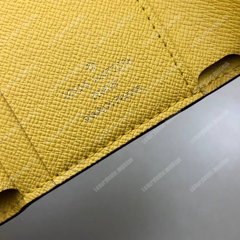 LV Summer 2019 Zoé Wallet Monogram Canvas Pink / Lila