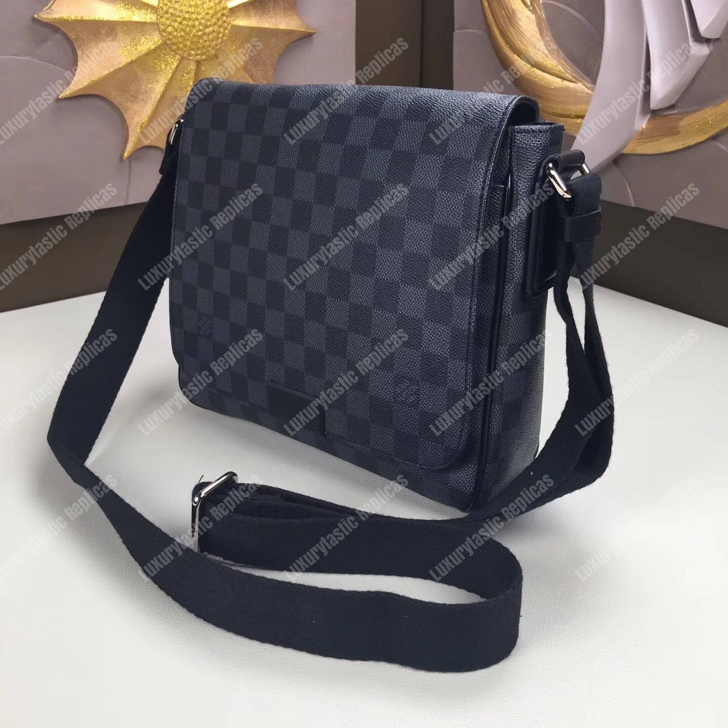 LV District PM Messenger Bag Damier Graphite Canvas