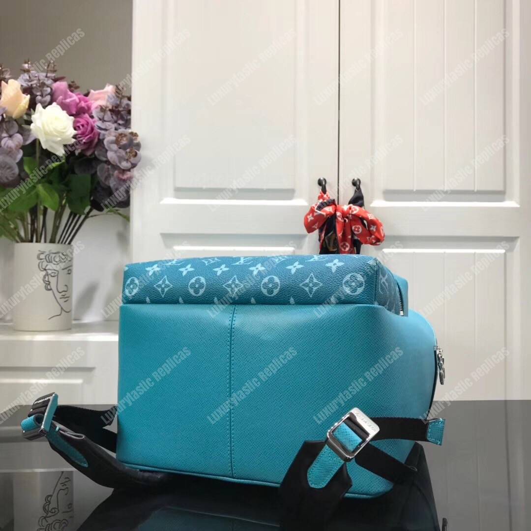 LV Discovery Backpack PM Taiga Leather Monogram Vert