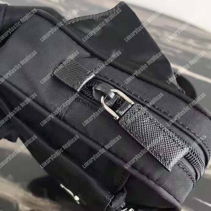 Pra*a nylon and leather belt bag black
