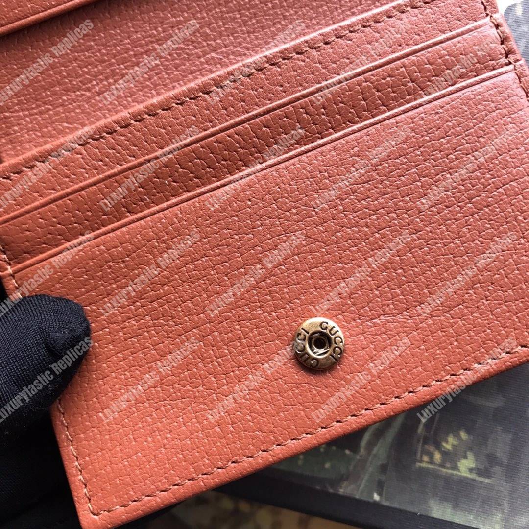 G*u*i coin wallet with ny yankees patch beige