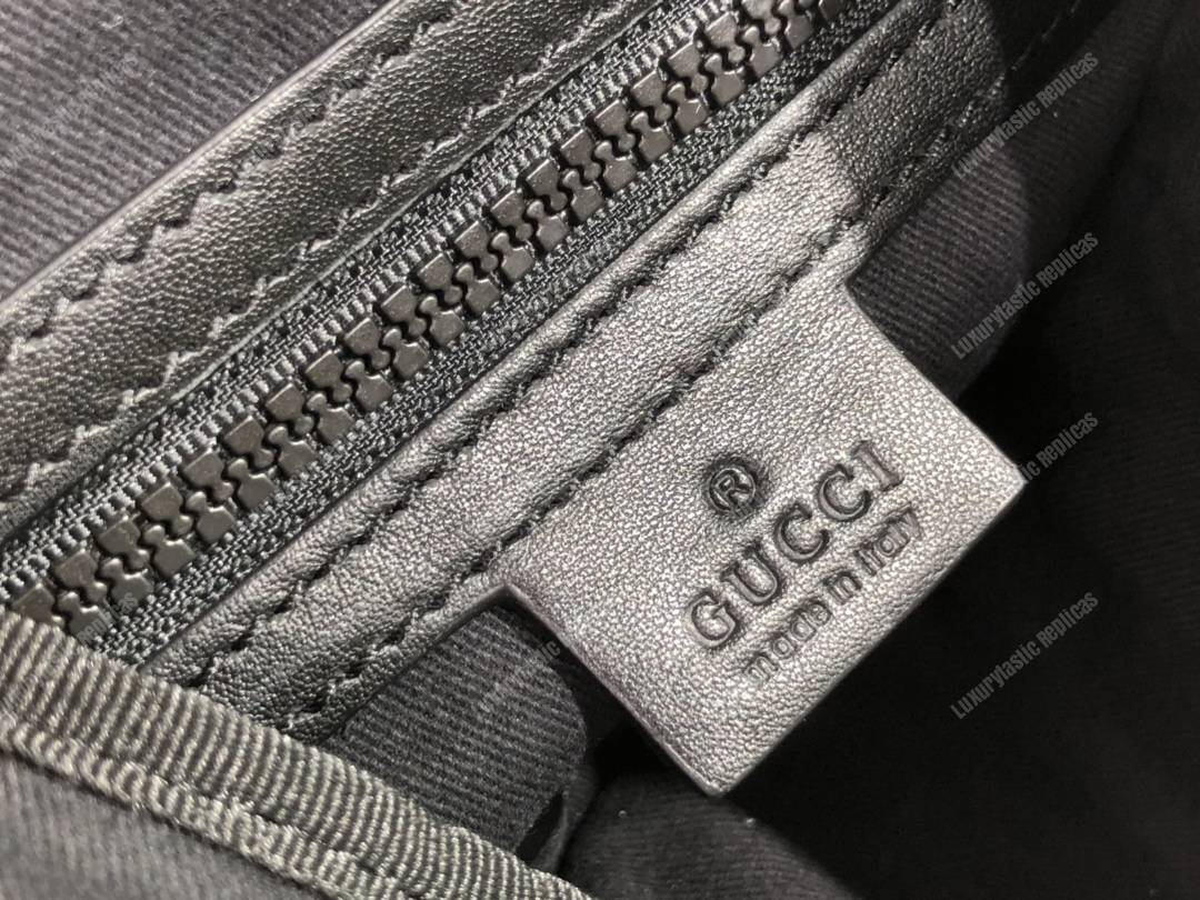 G*u*i medium gg velvet backpack dark blue