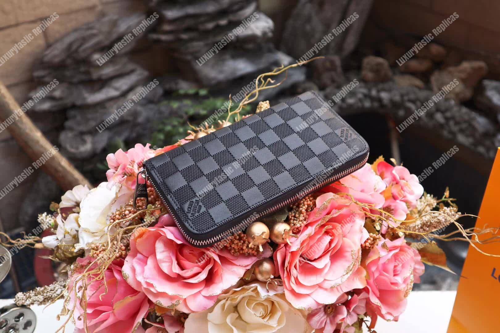 LV Zippy Wallet Vertical Damier Infini Leather Astral