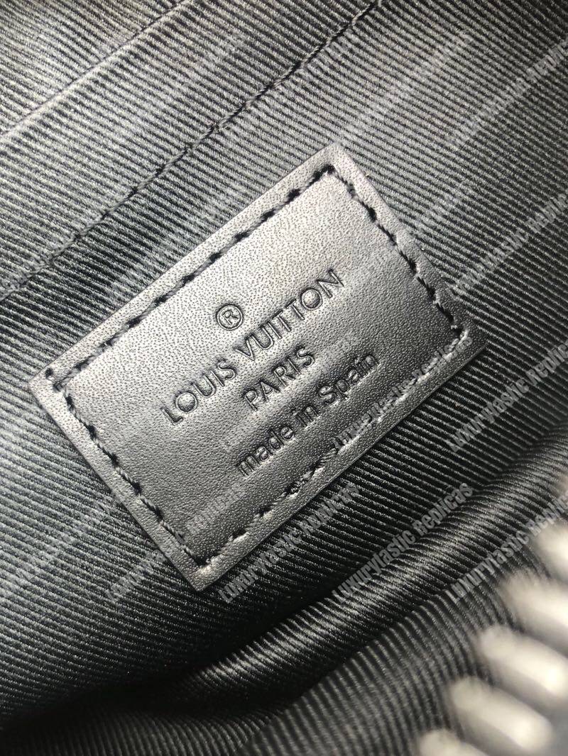 LV Discovery Pochette PM
