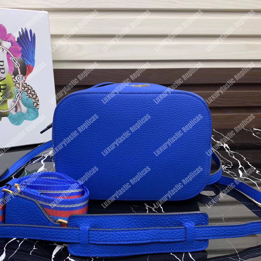 Pra*a leather bucket bag blue