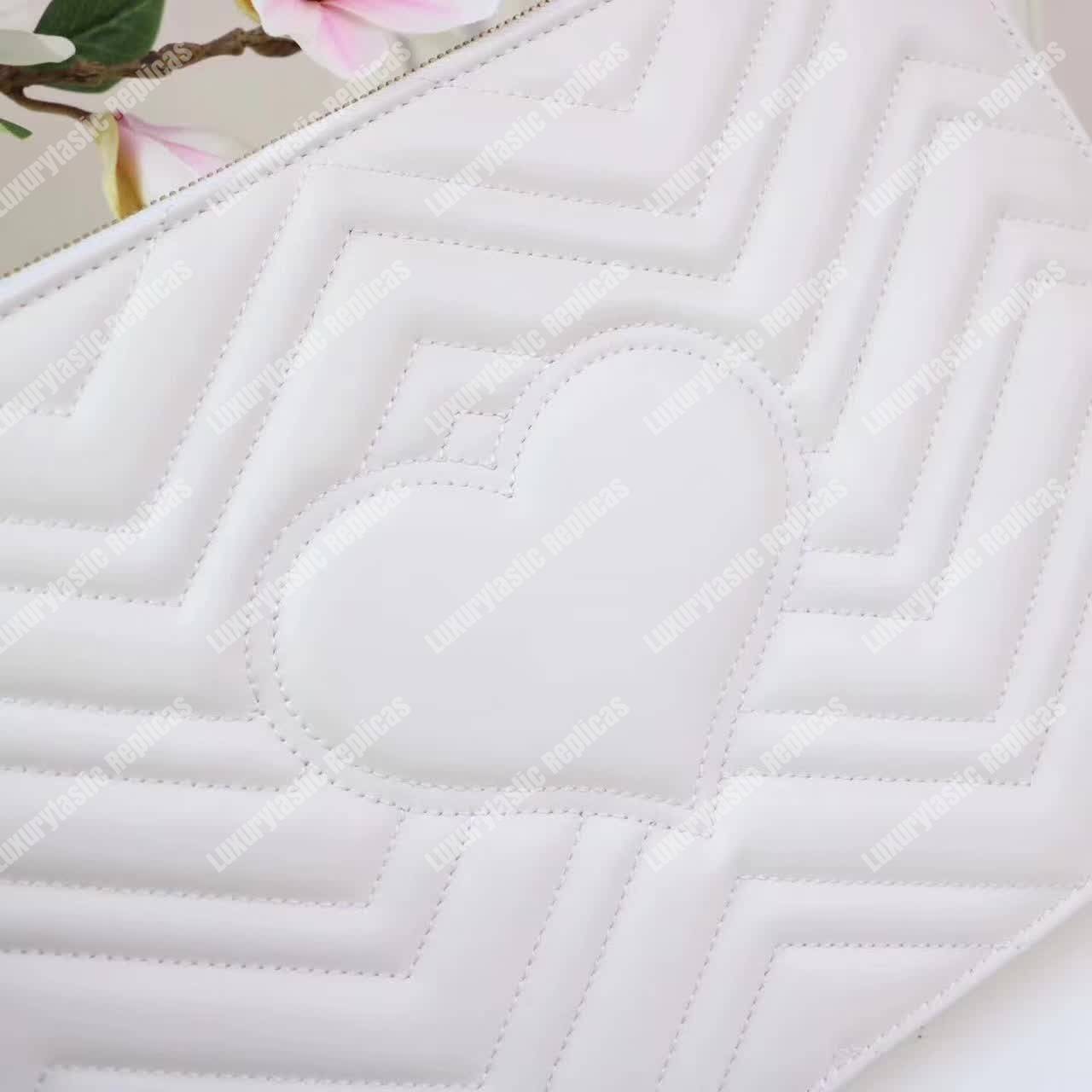G*u*i gg marmont pouch white