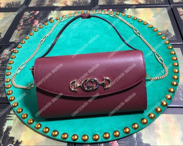 G*u*i zumi burgundy smooth leather small shoulder bag
