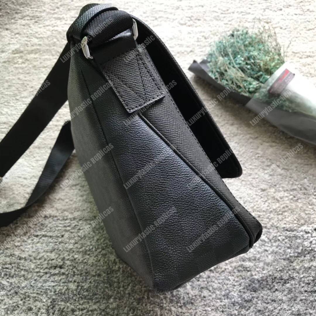 LV Matchpoint Messenger Damier Cobalt Canvas