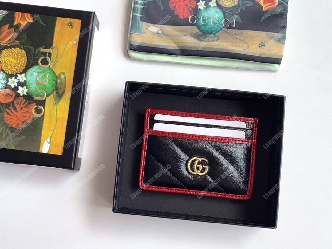 G*u*i gg marmont card case twisted black