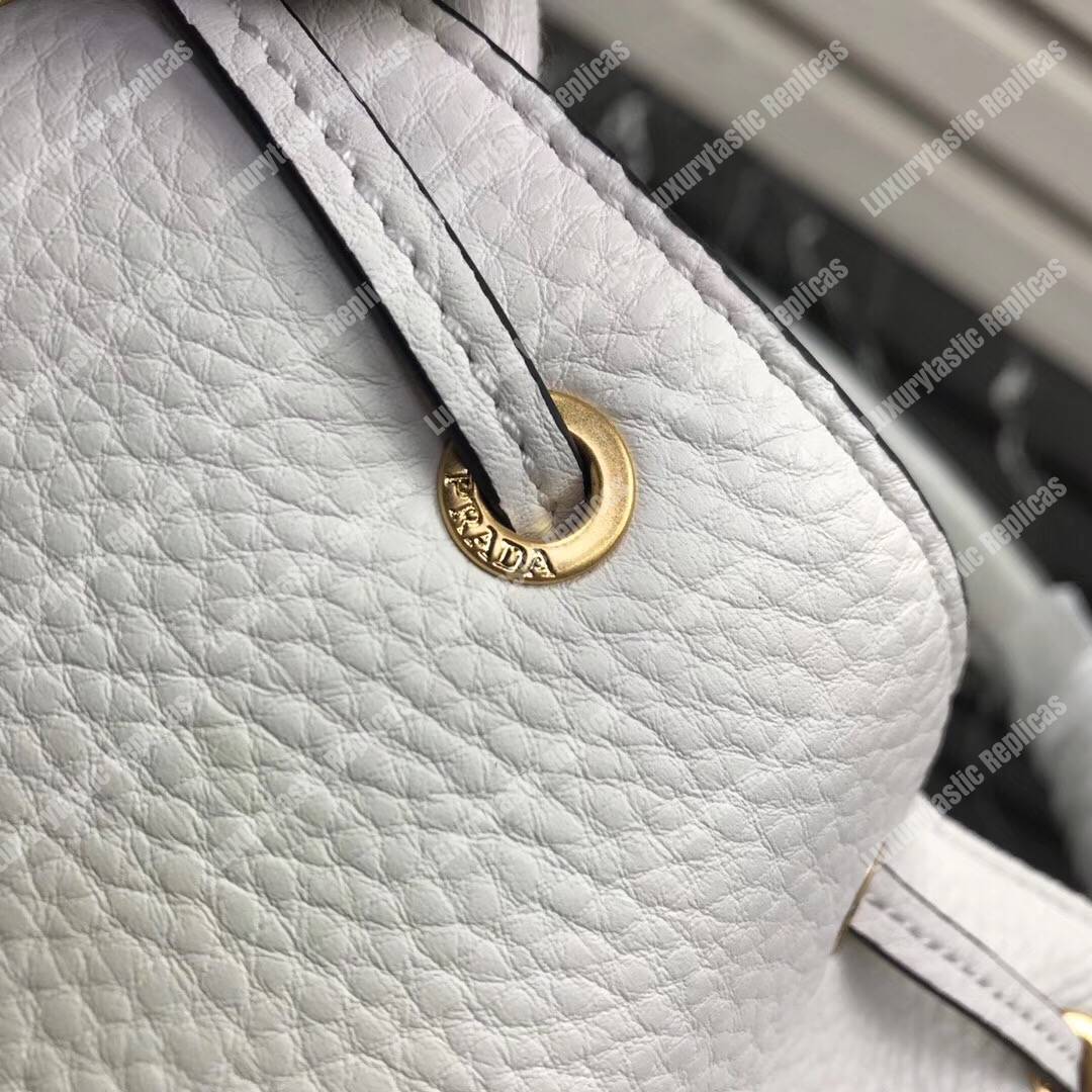 Pra*a leather bucket bag white
