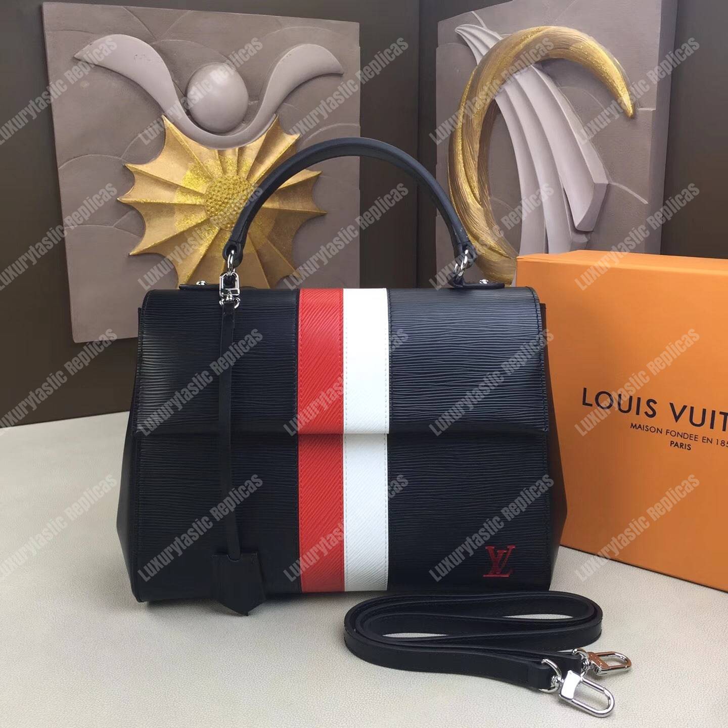 LV Cluny MM Epi Leather