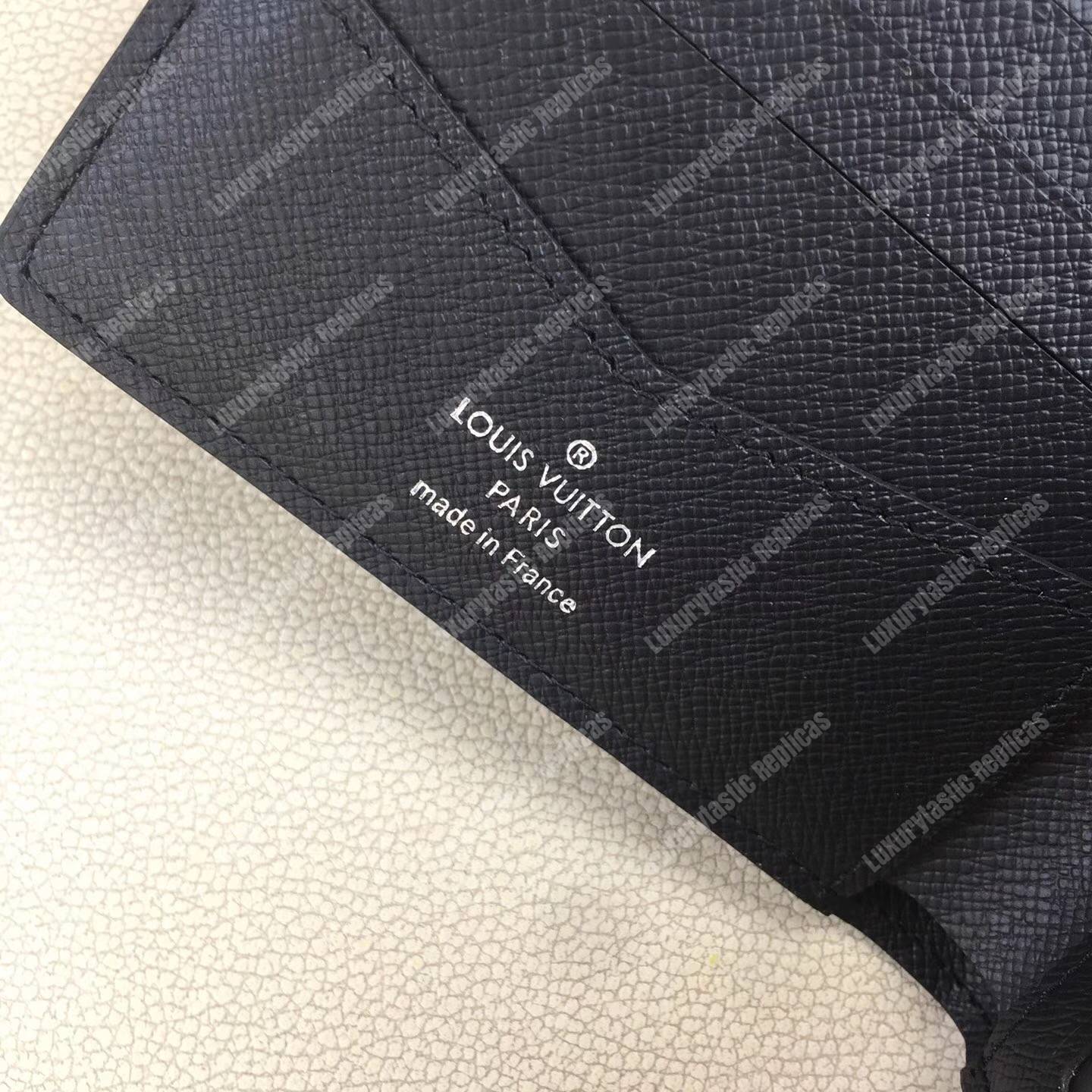 LV Slender ID Wallet Taiga Leather Noir